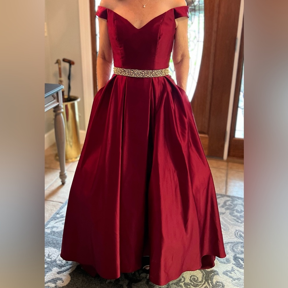 Betsy Adam Off the Shoulder Gown